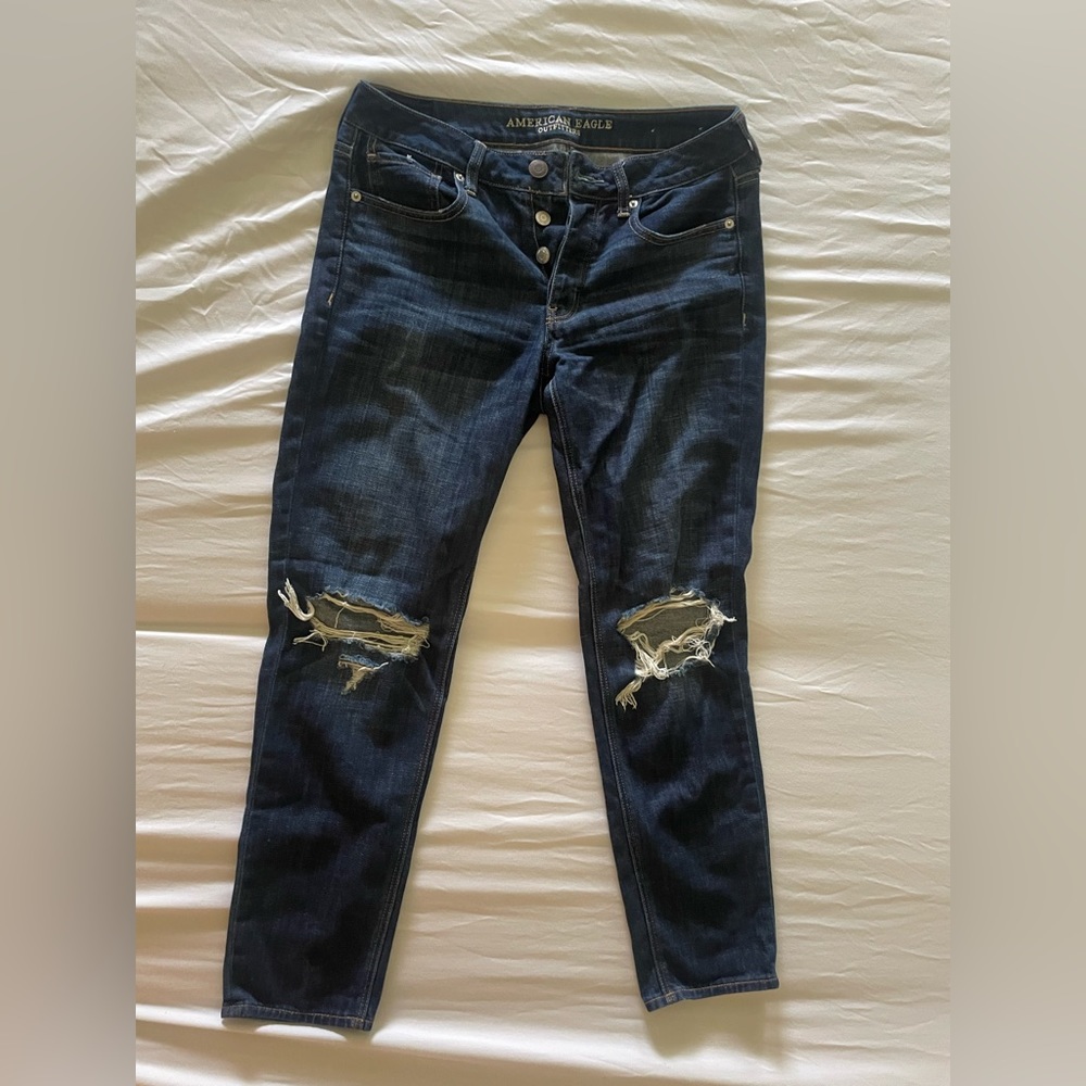 💙 American Eagle Boyfriend Cropped Jeans